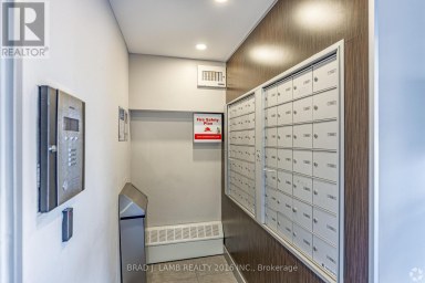 308 - 718 LAWRENCE ROAD E Hamilton (Rosedale) Ontario photo 8