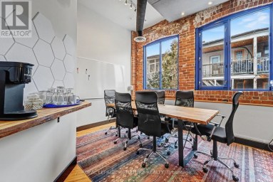 OFFICE D - 259 DANFORTH AVENUE Toronto (North Riverdale) Ontario photo 17