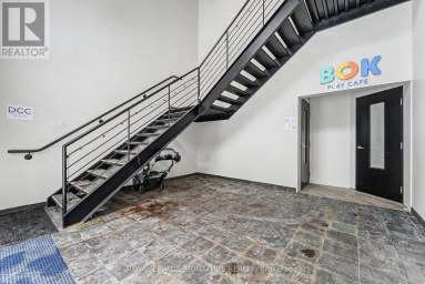 OFFICE D - 259 DANFORTH AVENUE Toronto (North Riverdale) Ontario photo 8