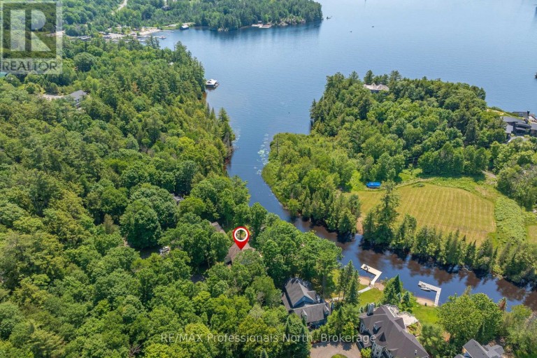 22 KNOWLES CRESCENT E, Seguin, Ontario, P0C1J0