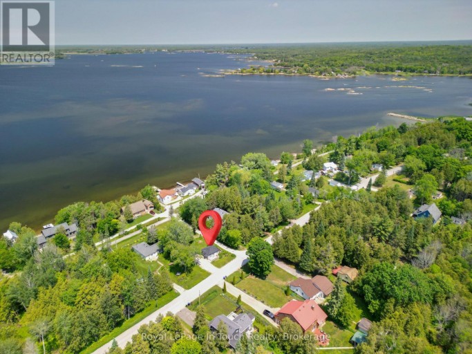 78 KING RD, Tay (Waubaushene), Ontario, L0K2C0