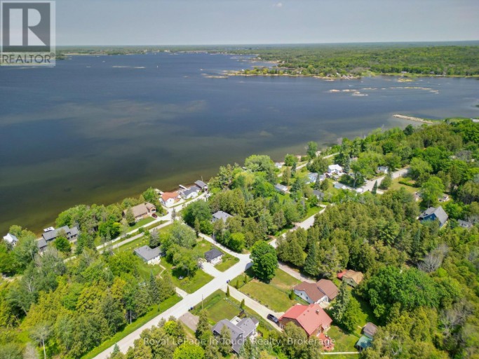 78 KING RD, Tay (Waubaushene), Ontario, L0K2C0
