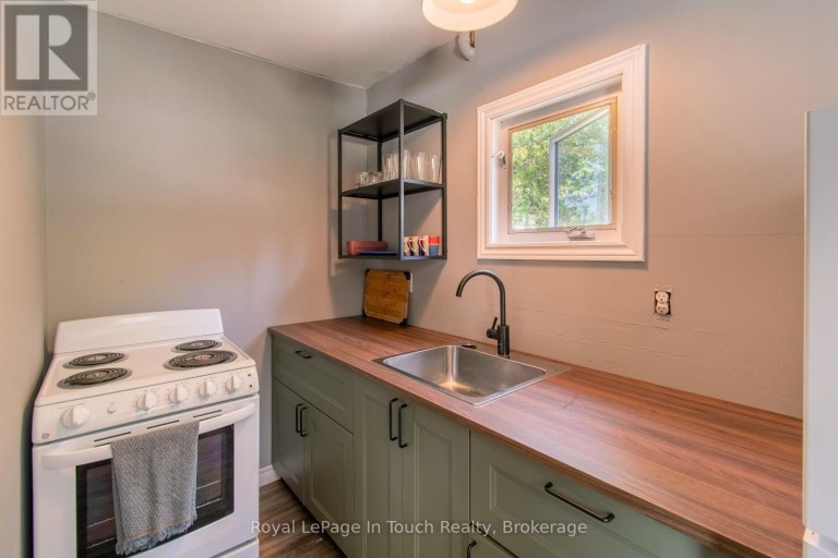 78 KING RD, Tay (Waubaushene), Ontario, L0K2C0