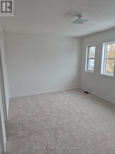 3 PEARTREE COURT, Barrie (Allandale Heights), Ontario, L4N6N7