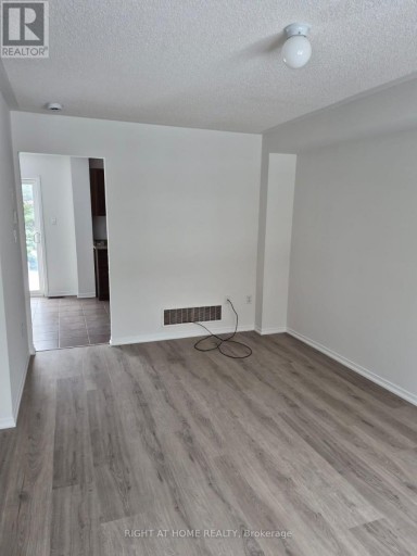 3 PEARTREE COURT, Barrie (Allandale Heights), Ontario, L4N6N7