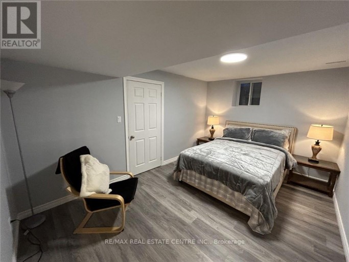 BSMNT - 707 MOHAWK ROAD, Hamilton (Ancaster), Ontario, L9G2X1