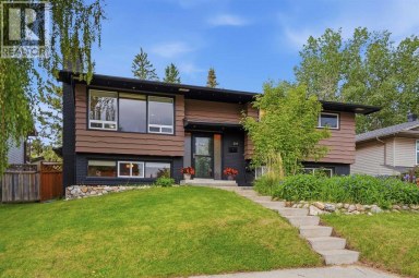 316 Canniff Place SW Calgary Alberta photo 1