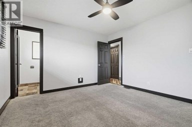 316 Canniff Place SW Calgary Alberta photo 23