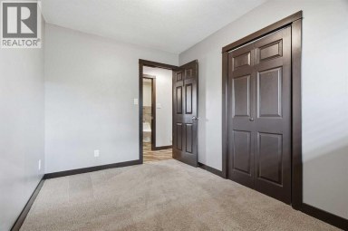 316 Canniff Place SW Calgary Alberta photo 28