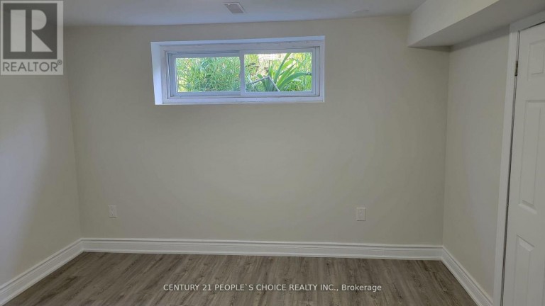 LWR LVL - 619 TRUDALE COURT, Oakville (WO West), Ontario, L6L4H2