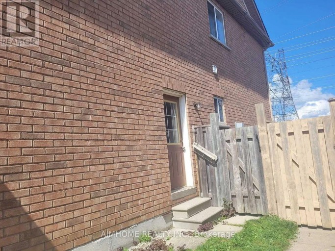 39 CANDLEBROOK CRESCENT, Toronto (L'Amoreaux), Ontario, M1W4B3