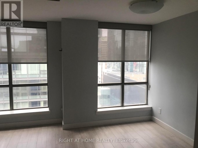 1601 - 40 SCOLLARD STREET, Toronto (Annex), Ontario, M5R3S1