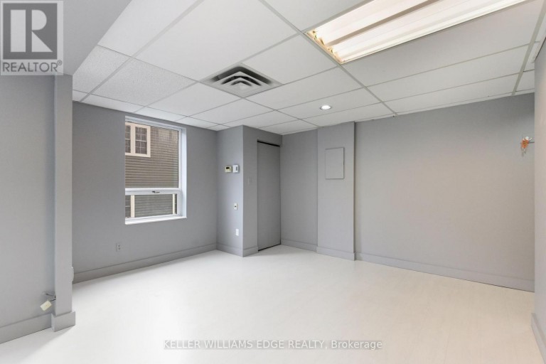 205 - 17 KING STREET E, Hamilton (Dundas), Ontario, L9H1B7