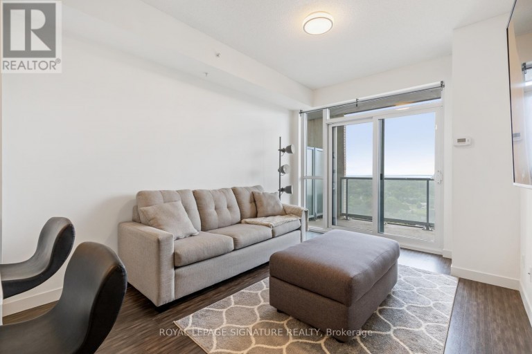 1606 - 2093 FAIRVIEW STREET, Burlington (Freeman), Ontario, L7R0E6