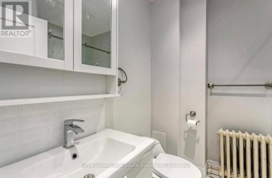 2 - 237 LAKESHORE ROAD E Mississauga (Port Credit) Ontario photo 10