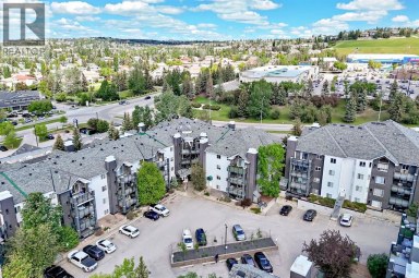 114, 10 Sierra Morena Mews SW Calgary Alberta photo 2