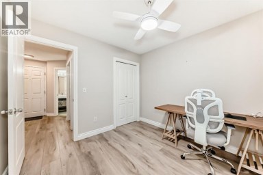 114, 10 Sierra Morena Mews SW Calgary Alberta photo 32
