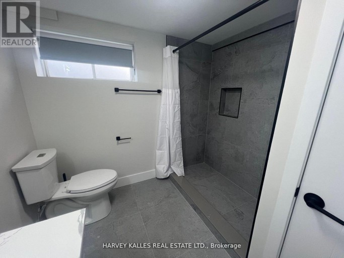 BSMT - 113 MCALLISTER ROAD, Toronto (Clanton Park), Ontario, M3H2N3