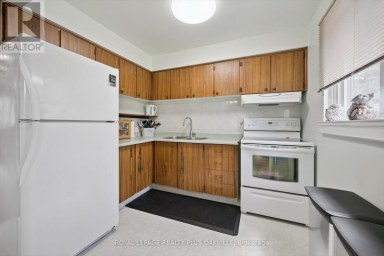 37 - 1221 DUNDIX ROAD Mississauga (Applewood) Ontario photo 10