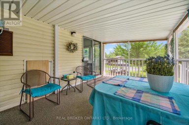 157 CEDAR CRESCENT Centre Wellington Ontario photo 3
