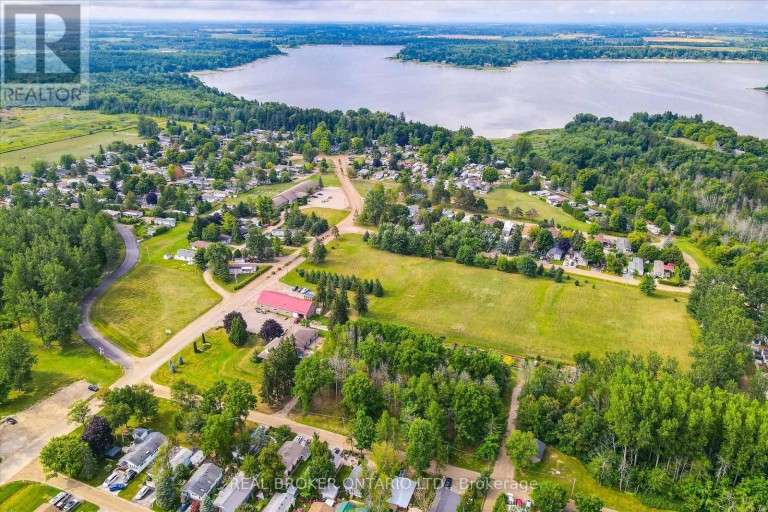 157 CEDAR CRESCENT, Centre Wellington, Ontario, N1M2W5