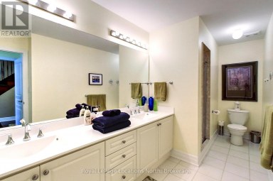 7 COLLSHIP LANE Collingwood Ontario photo 22