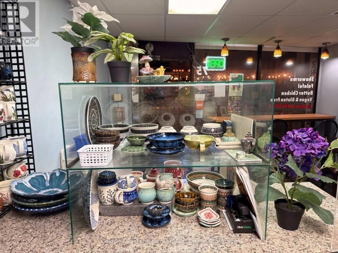 75 MACDONELL STREET, Guelph (Downtown), Ontario, N1H2Z7