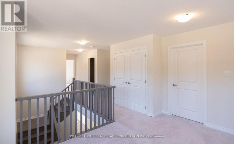 460 BEECHWOOD FOREST LANE, Gravenhurst (Wood (Gravenhurst)), Ontario, P1P1A7