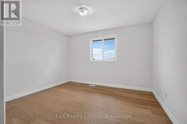 727 LATIMER WAY Peterborough (Monaghan Ward 2) Ontario photo 13