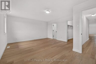 727 LATIMER WAY Peterborough (Monaghan Ward 2) Ontario photo 15