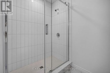 727 LATIMER WAY Peterborough (Monaghan Ward 2) Ontario photo 20