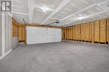 727 LATIMER WAY Peterborough (Monaghan Ward 2) Ontario photo 32