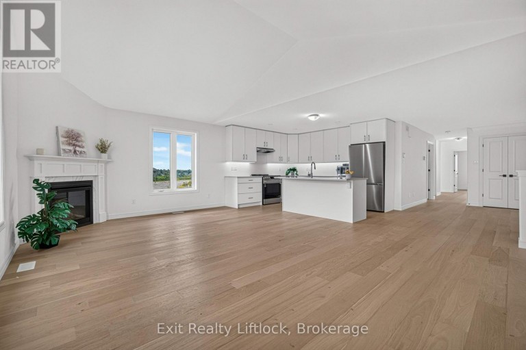 727 LATIMER WAY, Peterborough (Monaghan Ward 2), Ontario, K9K0H4