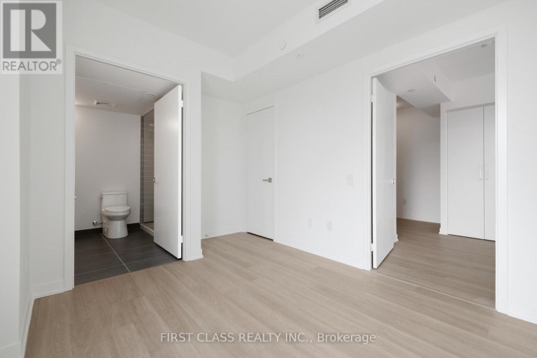 922 - 500 WILSON AVENUE, Toronto (Clanton Park), Ontario, M3H5Y9