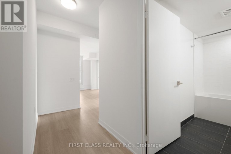 922 - 500 WILSON AVENUE, Toronto (Clanton Park), Ontario, M3H5Y9