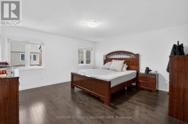697 KILLARNEY ROAD London North (North D) Ontario photo 15