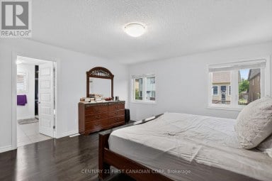 697 KILLARNEY ROAD London North (North D) Ontario photo 16