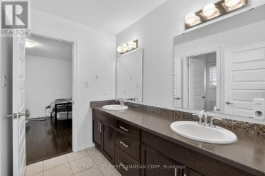 697 KILLARNEY ROAD London North (North D) Ontario photo 21