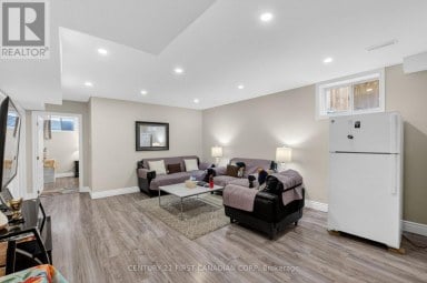 697 KILLARNEY ROAD London North (North D) Ontario photo 29