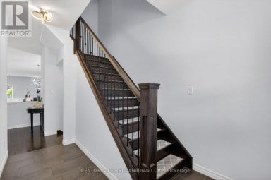 697 KILLARNEY ROAD London North (North D) Ontario photo 5