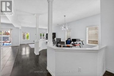 697 KILLARNEY ROAD London North (North D) Ontario photo 6