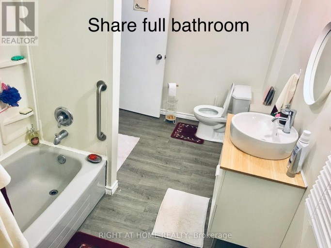 4614 EASTWOOD CRESCENT, Niagara Falls (Downtown), Ontario, L2E1B3