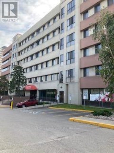 105 - 10 GATEWAY BOULEVARD, Toronto (Thorncliffe Park), Ontario, M3C3N8