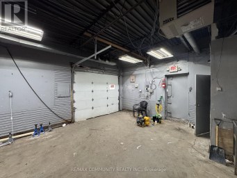 2827 EGLINTON AVENUE E Toronto (Eglinton East) Ontario photo 13