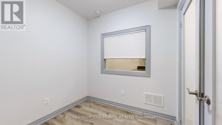 C - 586 PARLIAMENT STREET, Toronto (Cabbagetown-South St. James Town), Ontario, M4X1P8