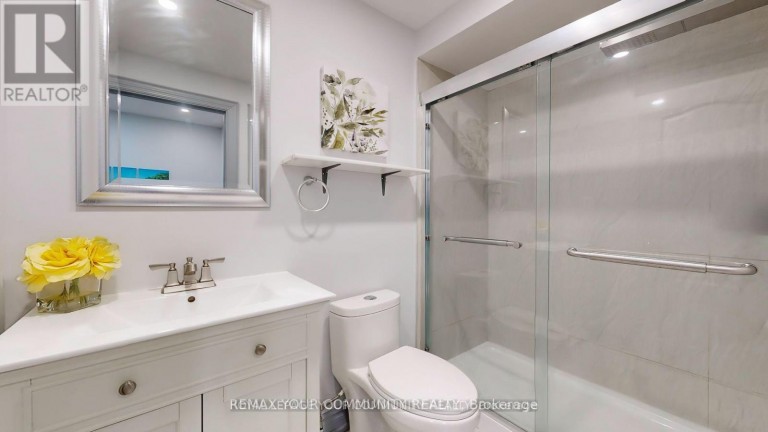 C - 586 PARLIAMENT STREET, Toronto (Cabbagetown-South St. James Town), Ontario, M4X1P8