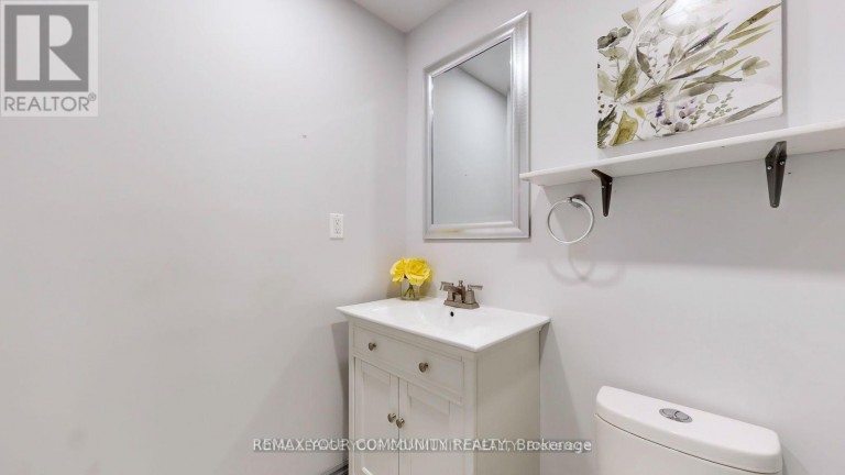 C - 586 PARLIAMENT STREET, Toronto (Cabbagetown-South St. James Town), Ontario, M4X1P8