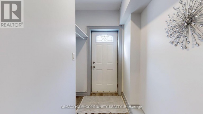 C - 586 PARLIAMENT STREET, Toronto (Cabbagetown-South St. James Town), Ontario, M4X1P8