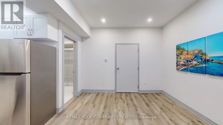 C - 586 PARLIAMENT STREET, Toronto (Cabbagetown-South St. James Town), Ontario, M4X1P8
