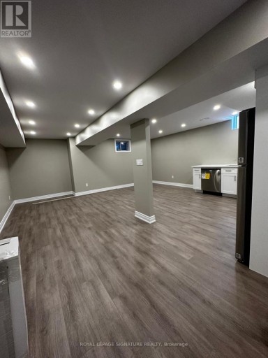 181 GLENFOREST DRIVE, Vaughan (Uplands), Ontario, L4J8K4